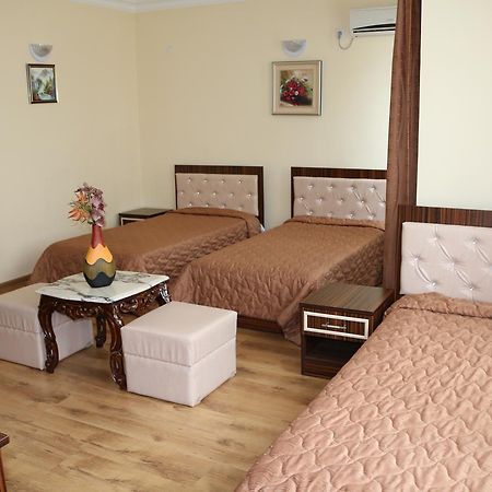 Hotel Arda Kŭrdzhali Esterno foto