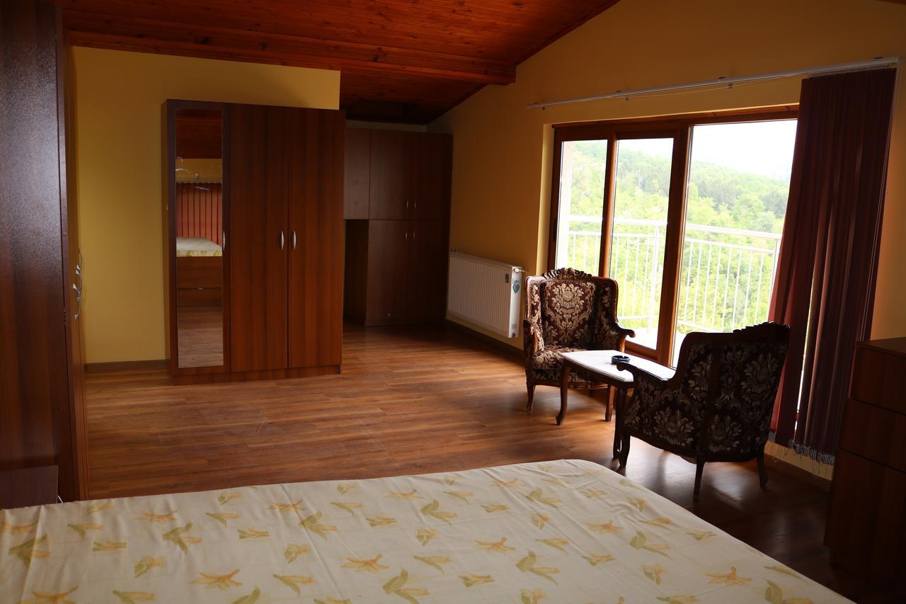 Hotel Arda Kŭrdzhali Esterno foto
