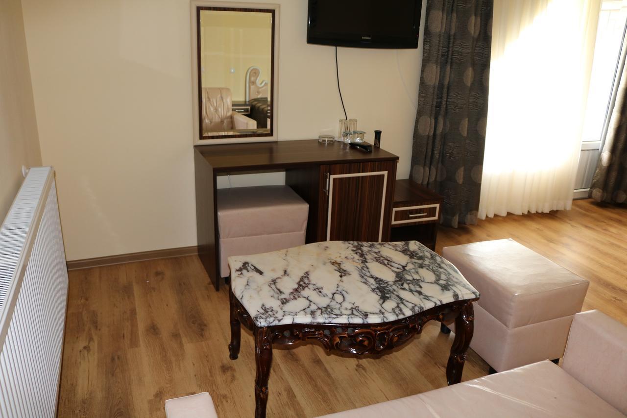 Hotel Arda Kŭrdzhali Esterno foto